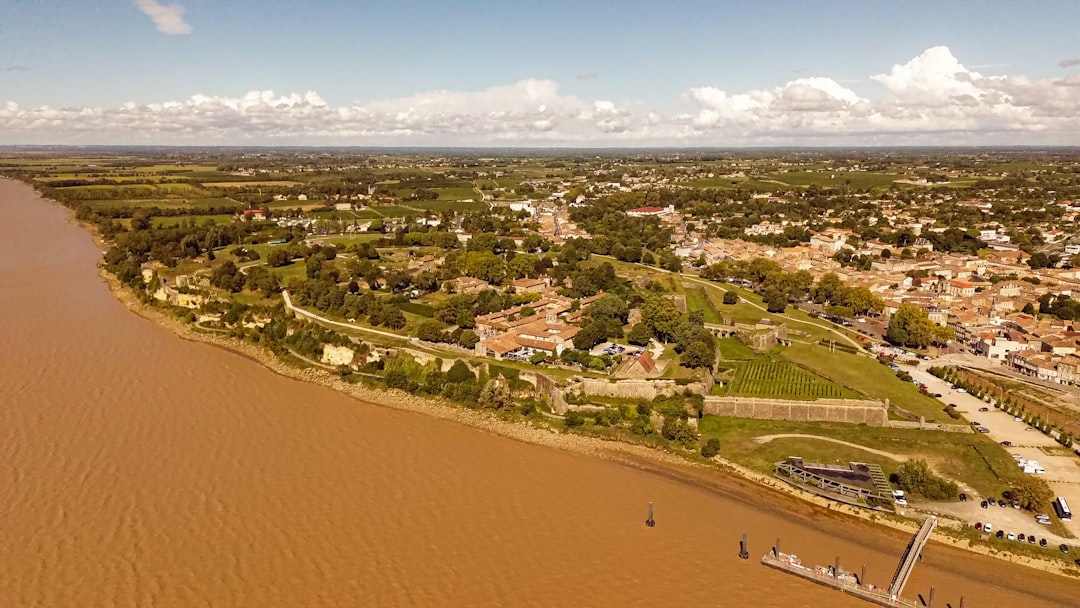 Vue de Blaye